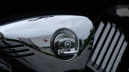 国产巡航摩托帅气视频,帅气的视频带你领略速度与激情